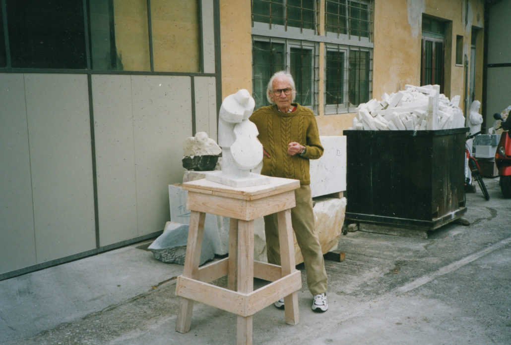 Eivind Løffler skulptør og kunstner fra ungarn